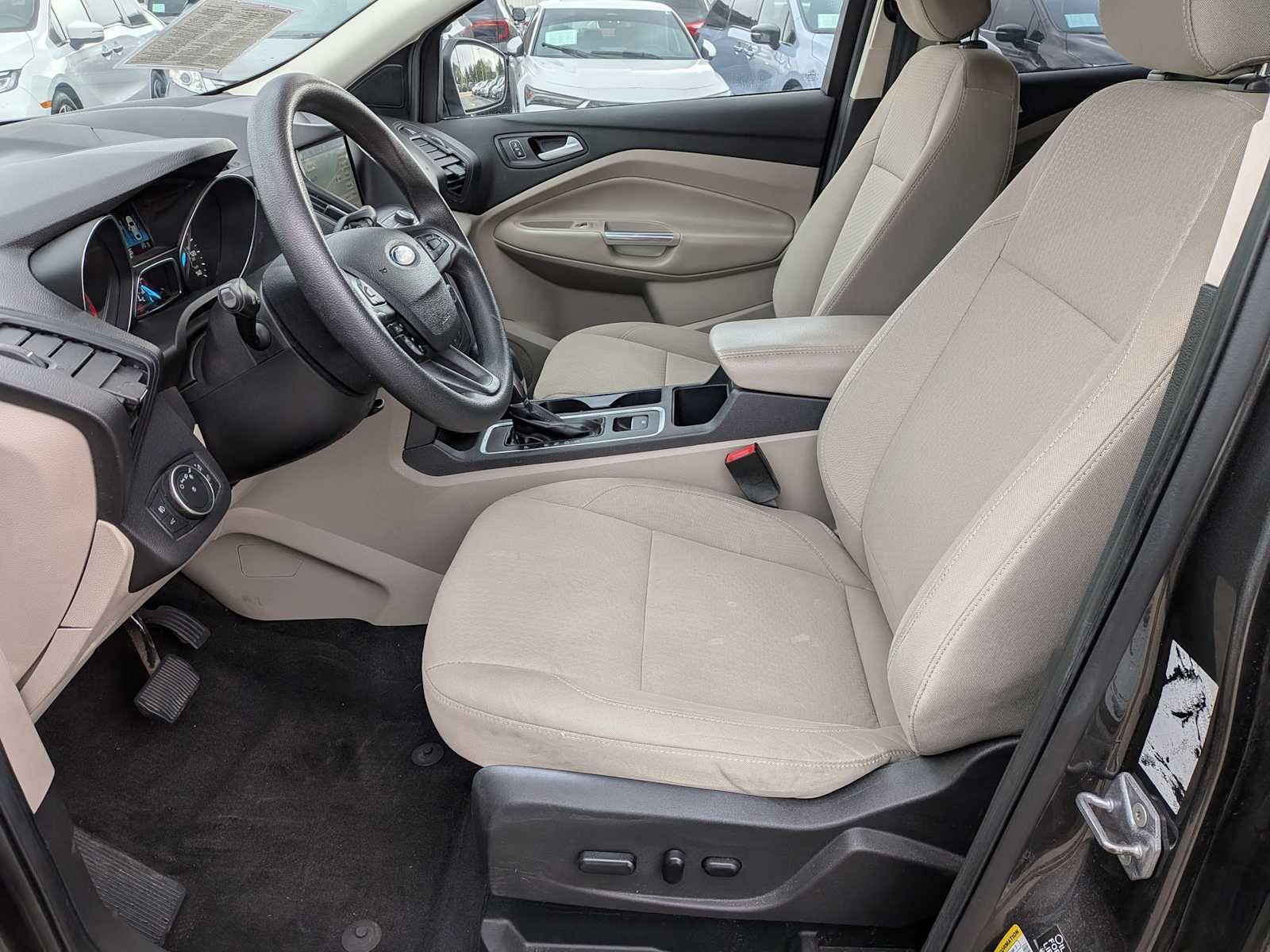 Thumbnail: 2019 Ford Escape - 15
