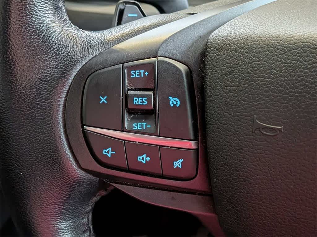 Thumbnail: 2020 Ford Explorer - 22