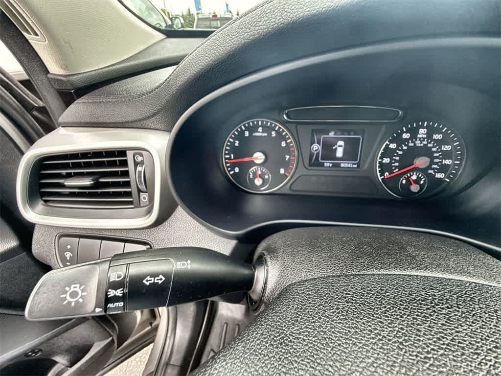 2016 Kia Sorento LX 25