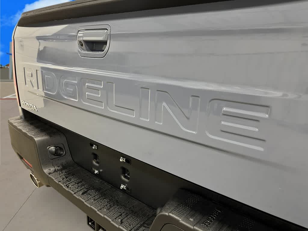 Thumbnail: 2026 Honda Ridgeline - 6