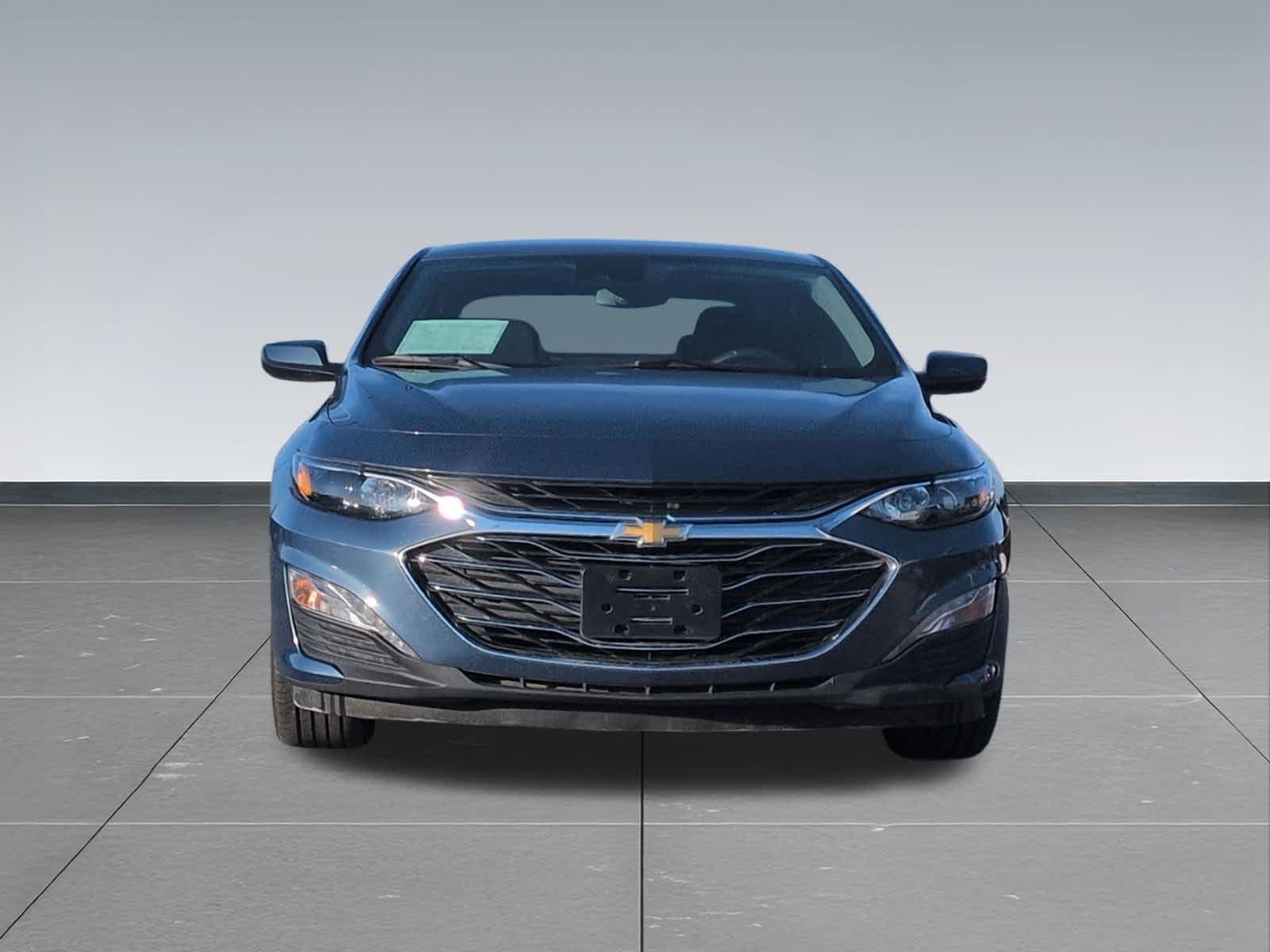 Thumbnail: 2024 Chevrolet Malibu - 9