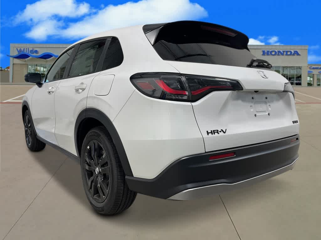 2026 Honda HR-V Sport photo 3