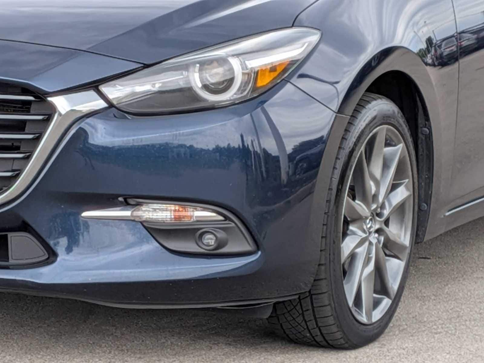 Thumbnail: 2018 Mazda Mazda3 - 11