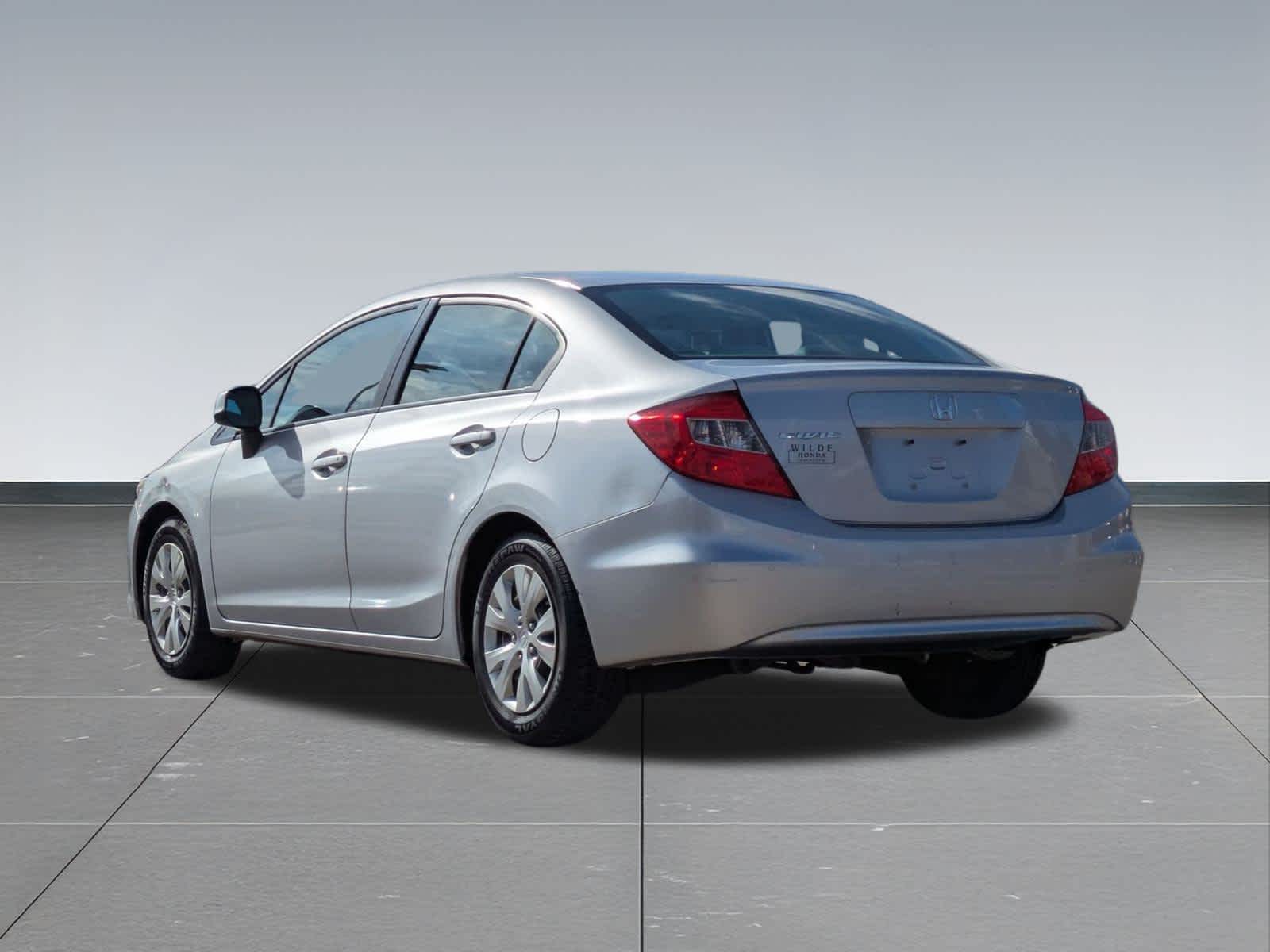 Thumbnail: 2012 Honda Civic - 4