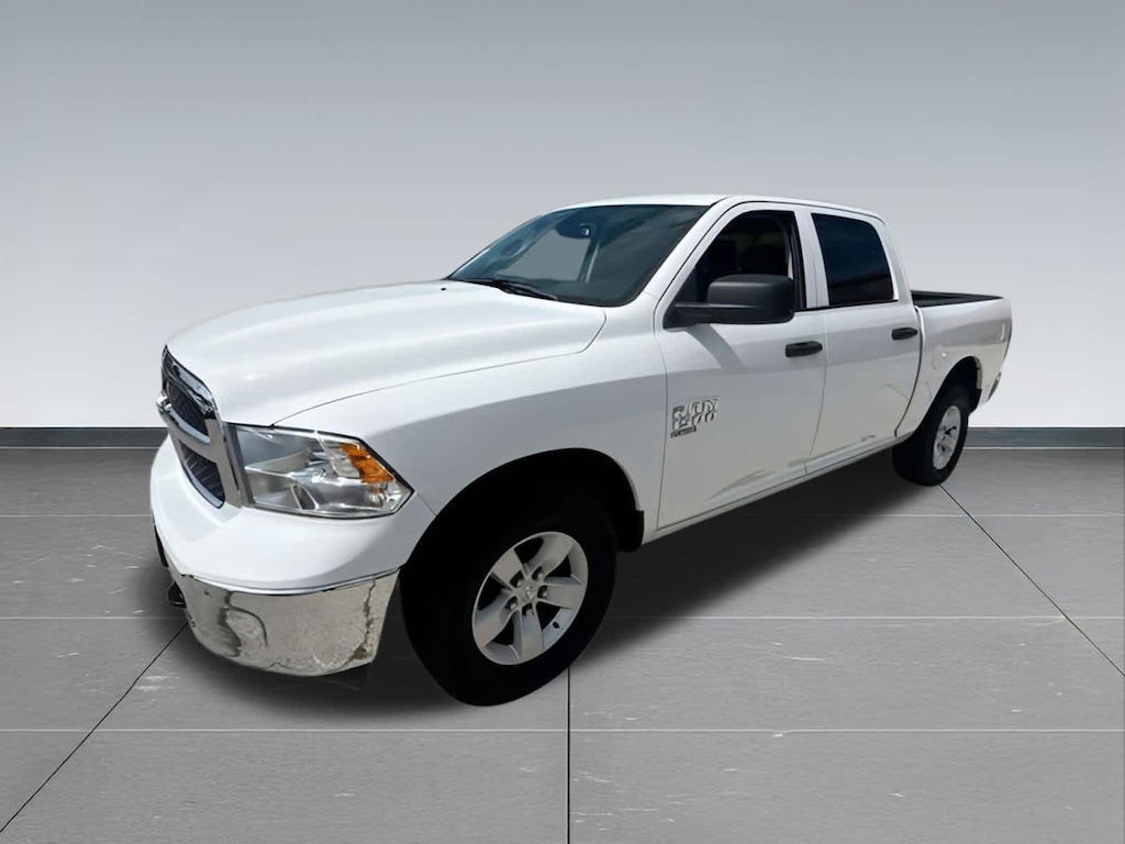 Used 2022 Ram 1500 Classic SLT Truck Crew Cab
