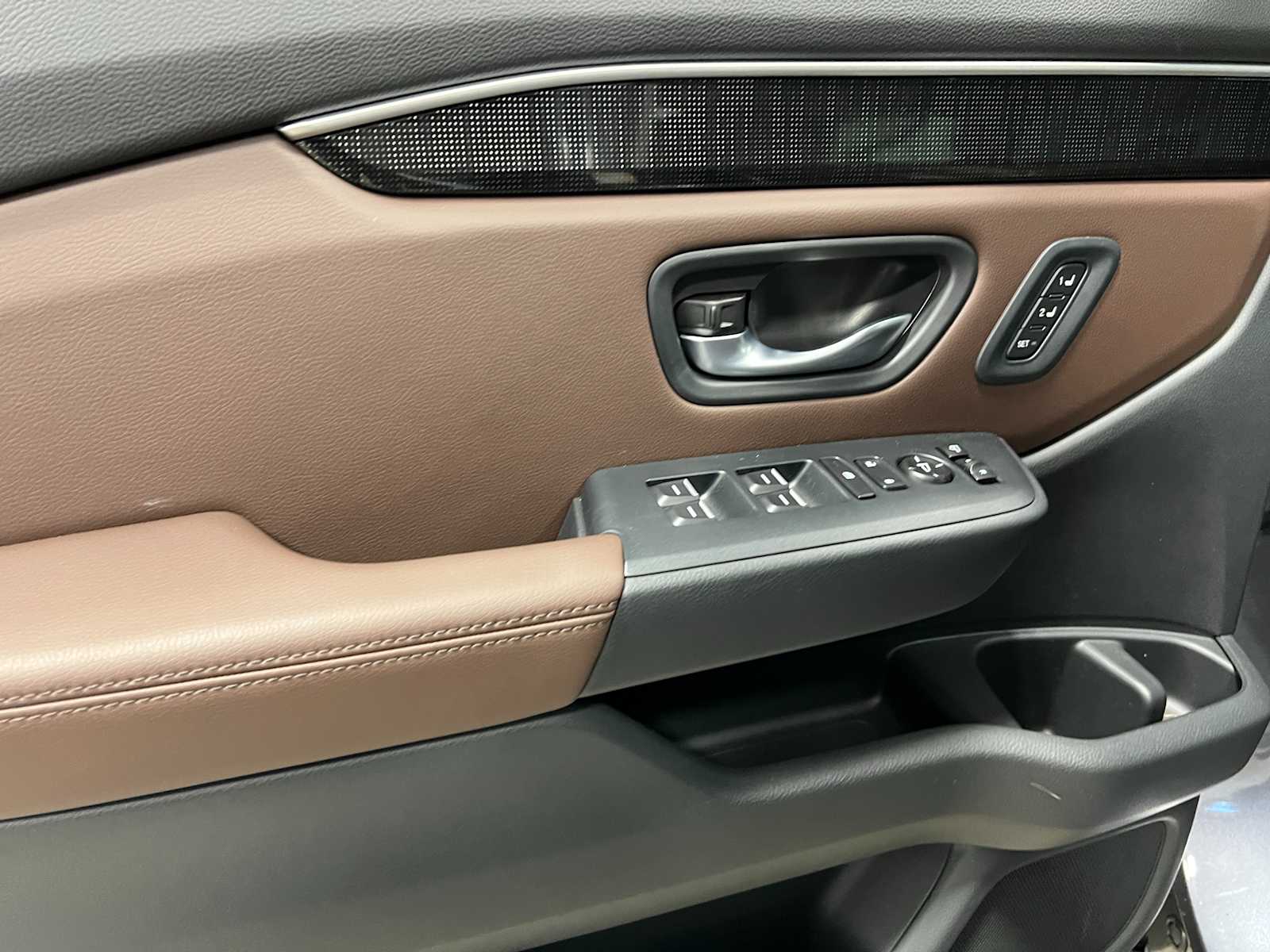 Thumbnail: 2025 Honda Pilot - 16