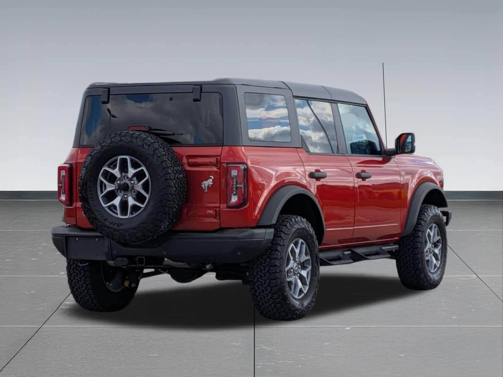 Thumbnail: 2024 Ford Bronco - 6