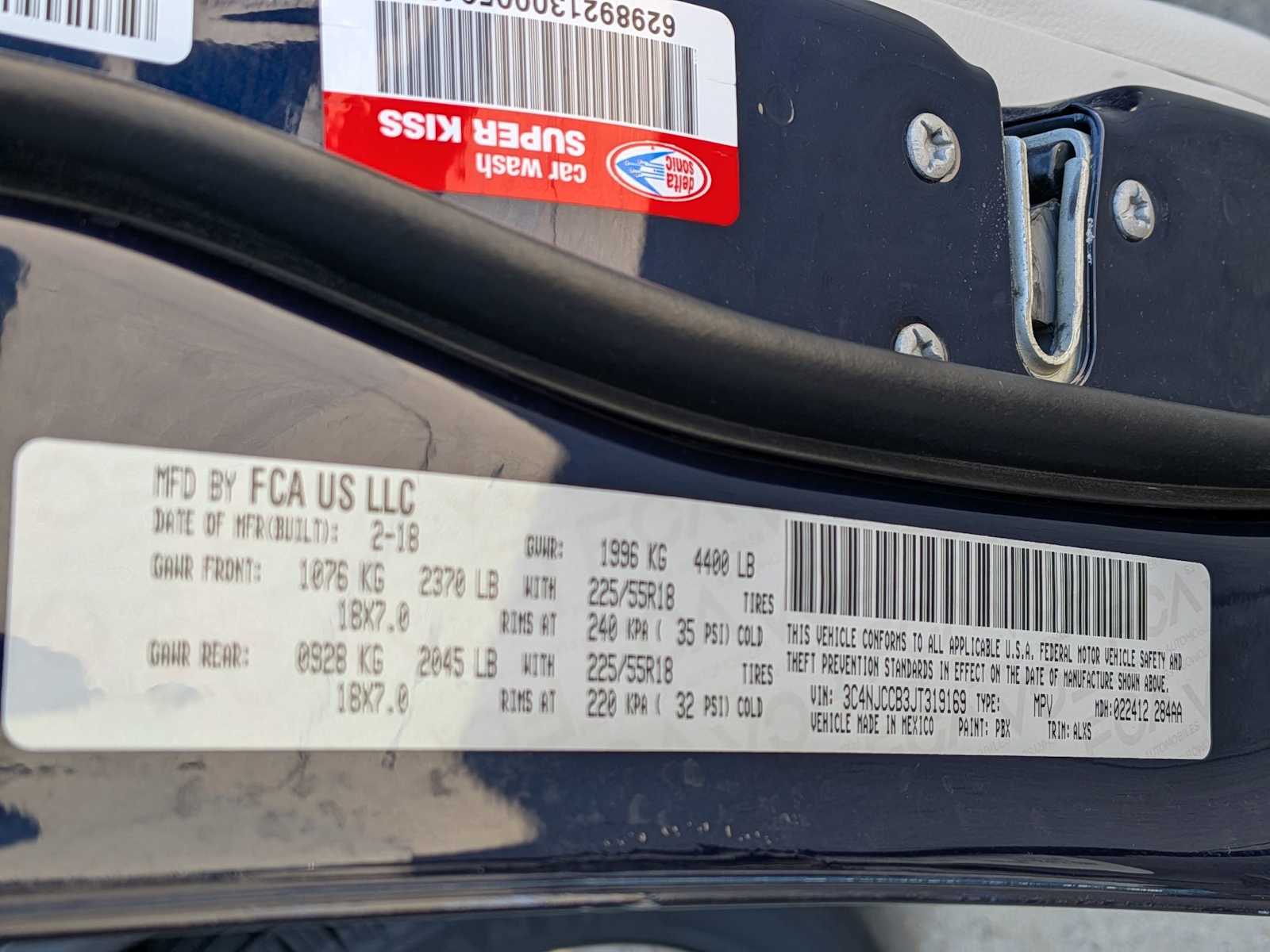 Thumbnail: 2018 Jeep Compass - 34