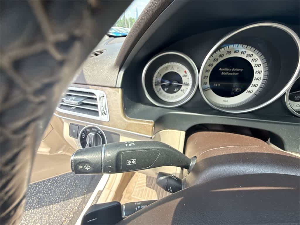 Thumbnail: 2015 Mercedes-Benz E-Class - 24