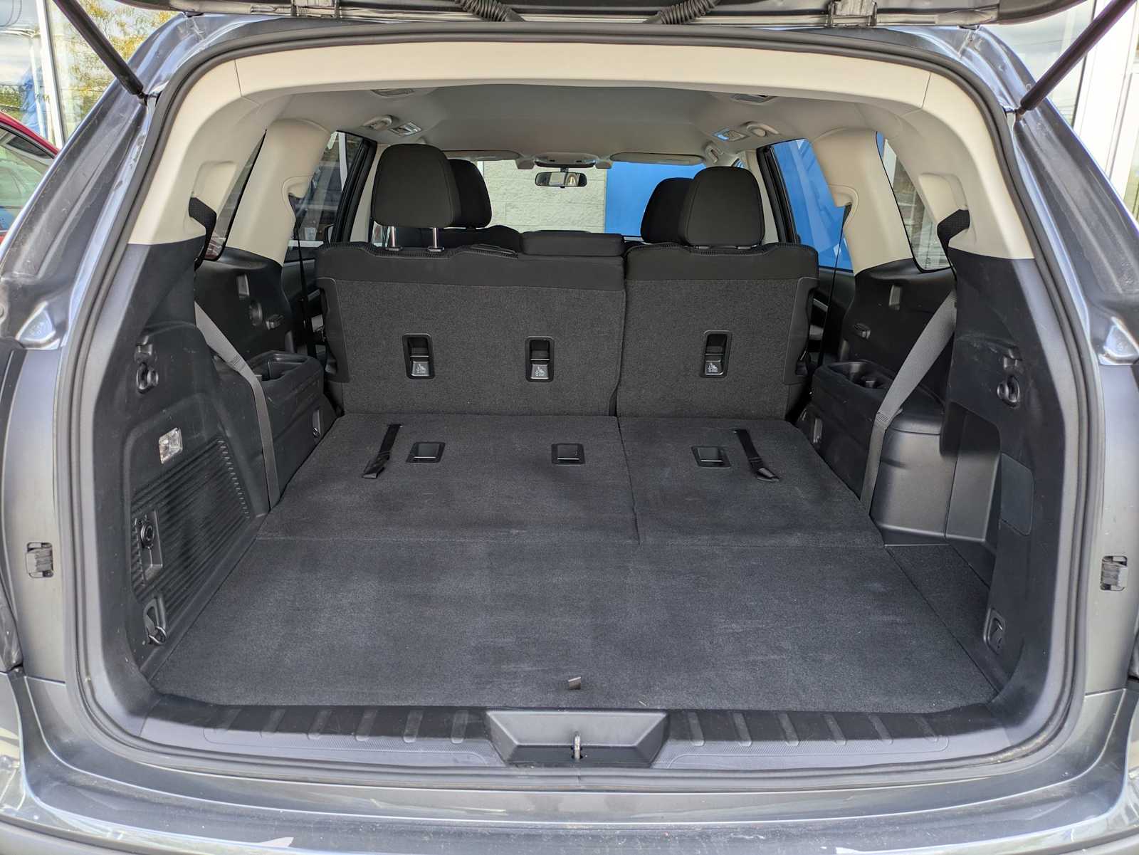 Thumbnail: 2022 Subaru Ascent - 30