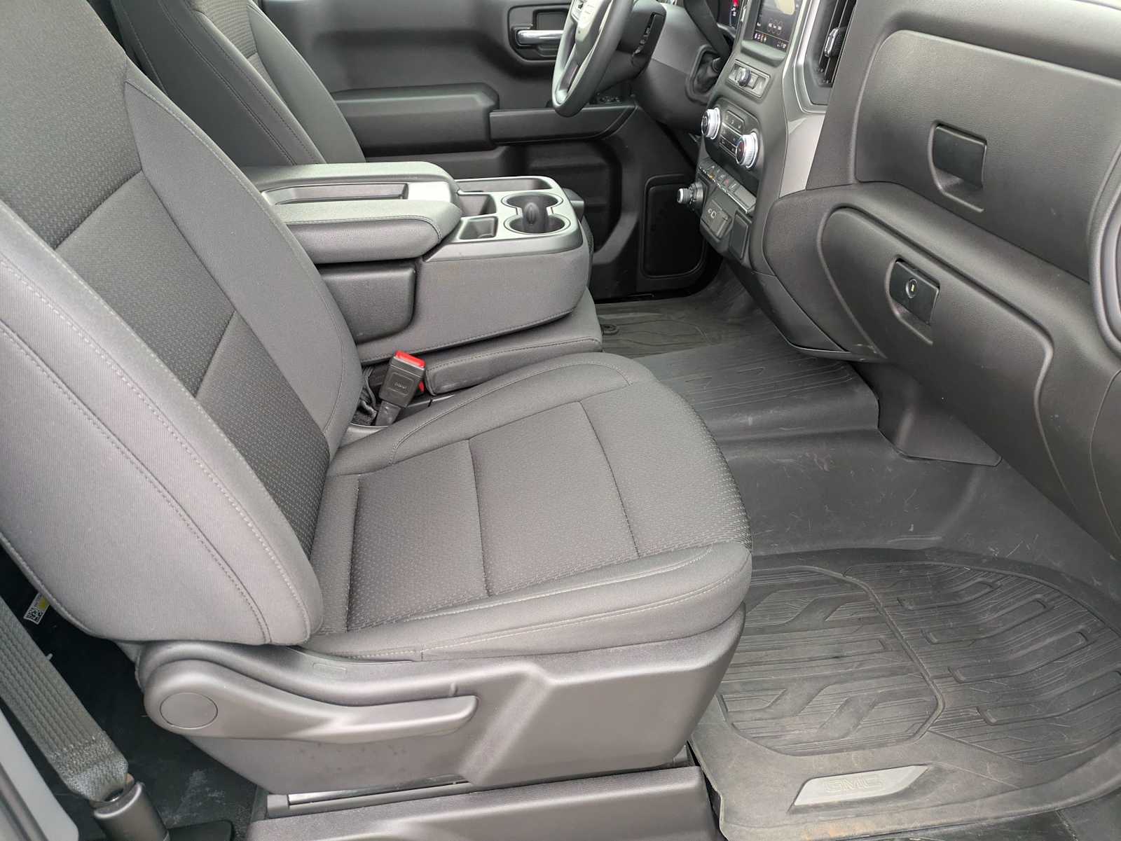 Thumbnail: 2024 GMC Sierra 1500 - 15