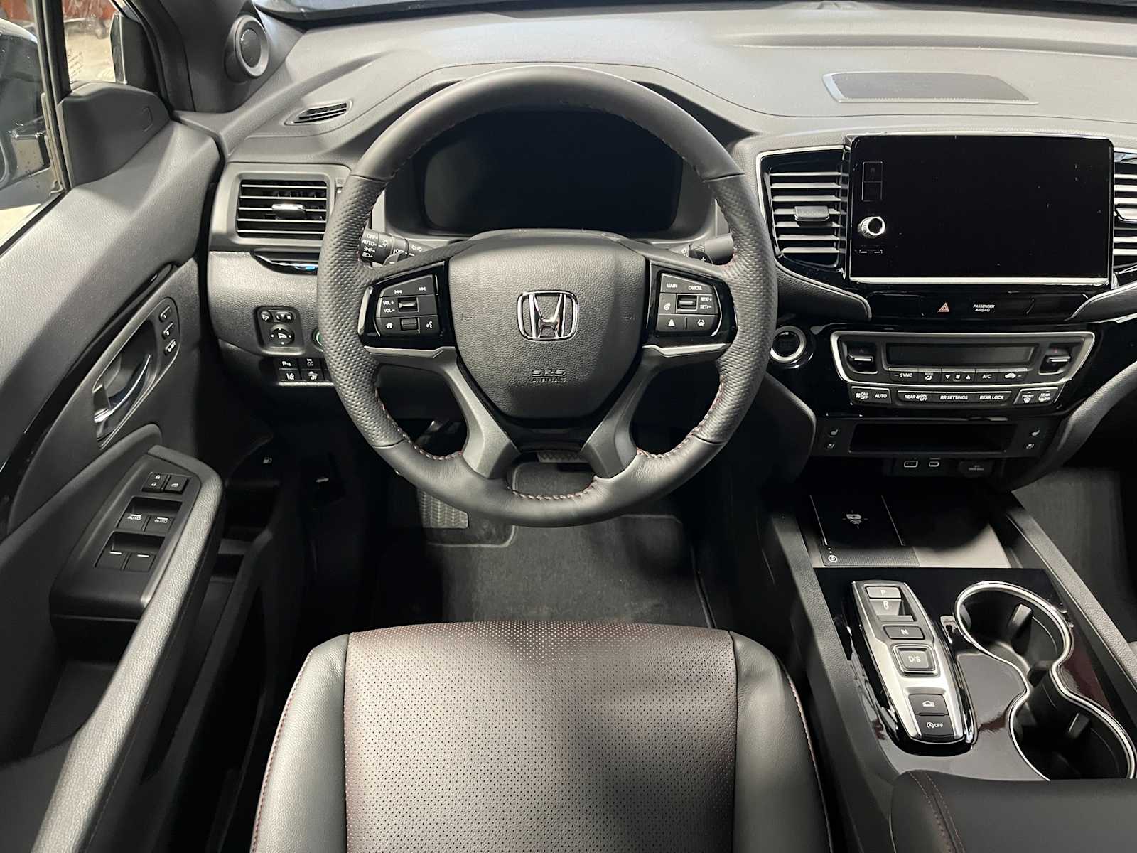 Thumbnail: 2025 Honda Ridgeline - 18