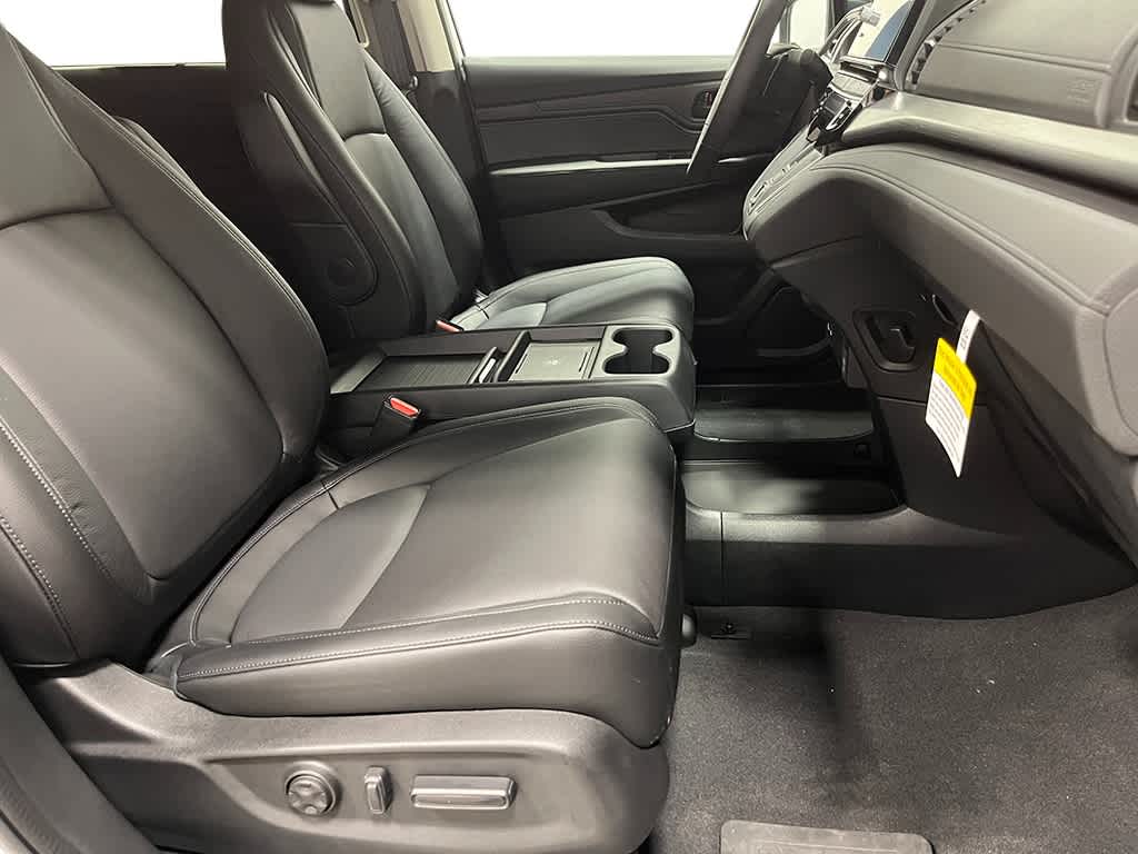 Thumbnail: 2026 Honda Odyssey - 26