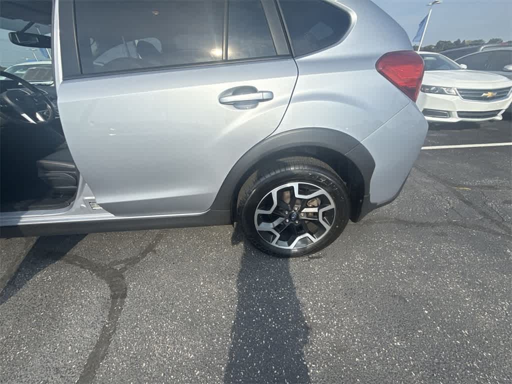 Thumbnail: 2016 Subaru Crosstrek - 13