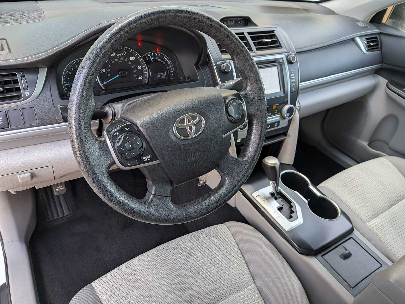 Thumbnail: 2014 Toyota Camry - 10