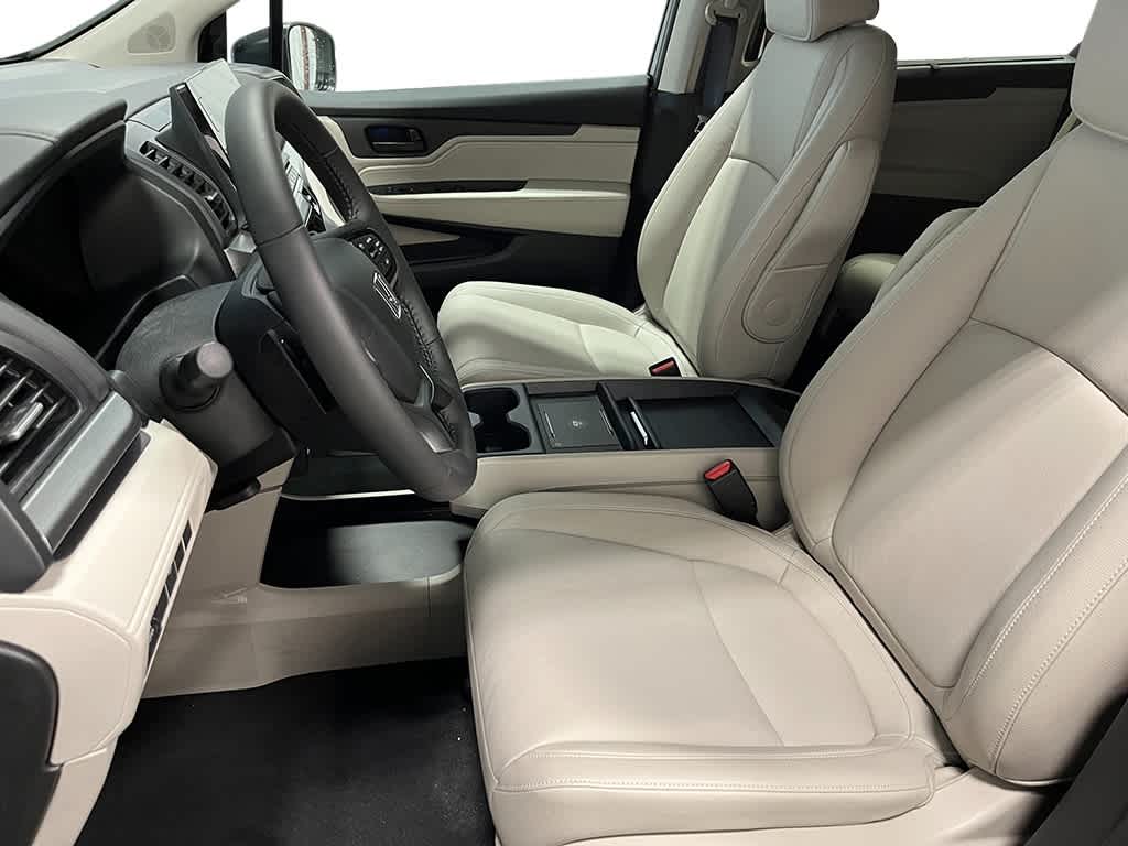 Thumbnail: 2026 Honda Odyssey - 12