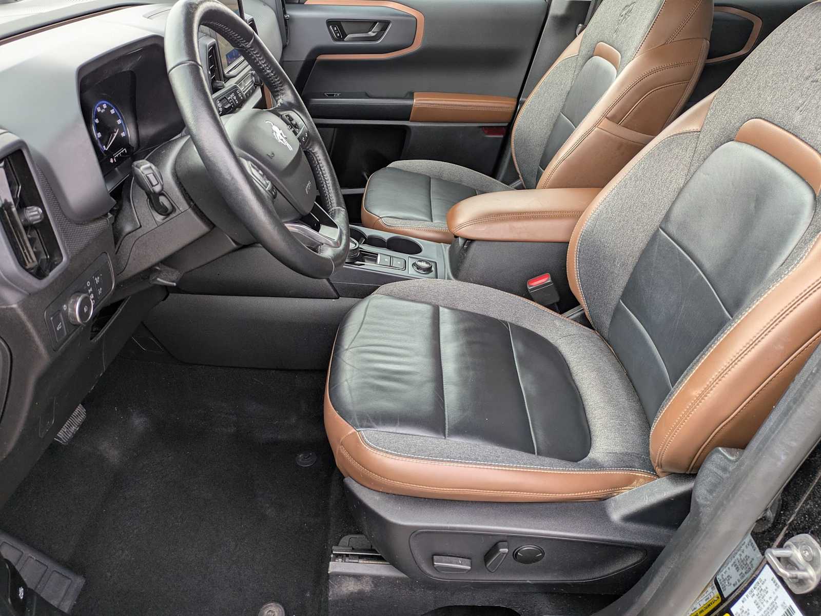 Thumbnail: 2022 Ford Bronco Sport - 14