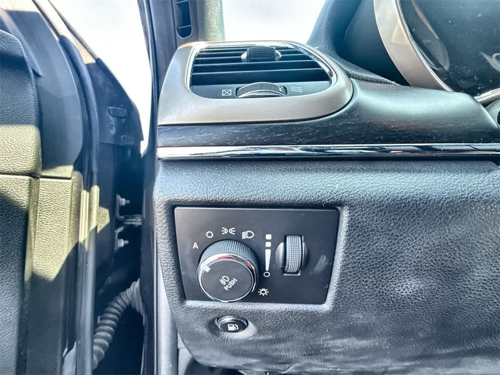 Thumbnail: 2014 Jeep Grand Cherokee - 16