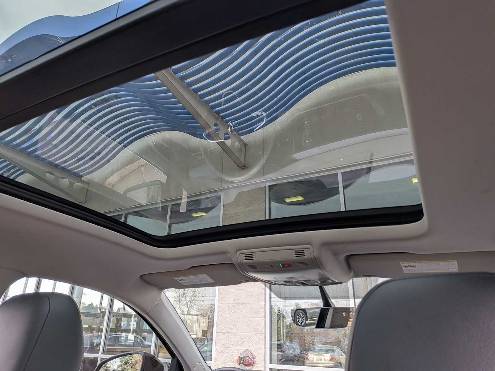 Thumbnail: 2022 Volkswagen Taos - 21