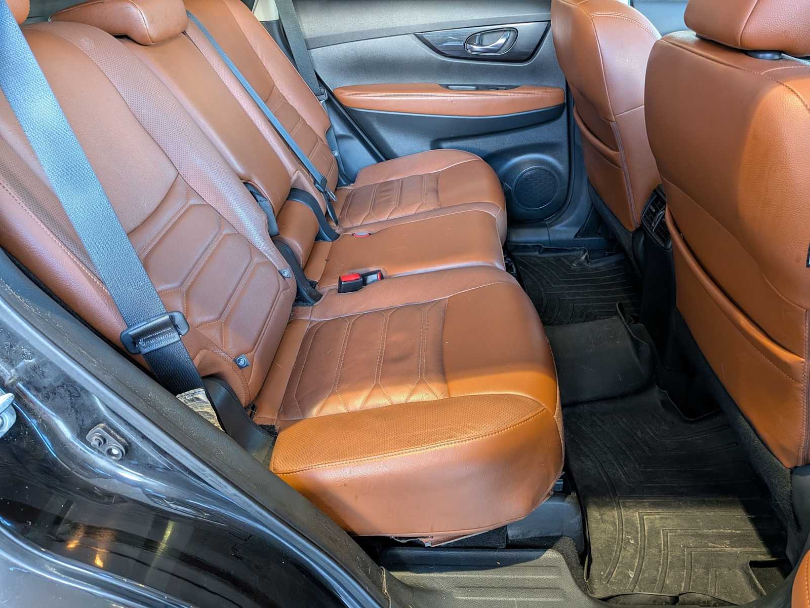 Thumbnail: 2019 Nissan Rogue - 19