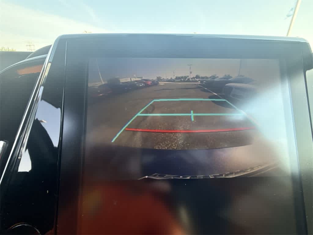 Thumbnail: 2019 Toyota Prius - 28