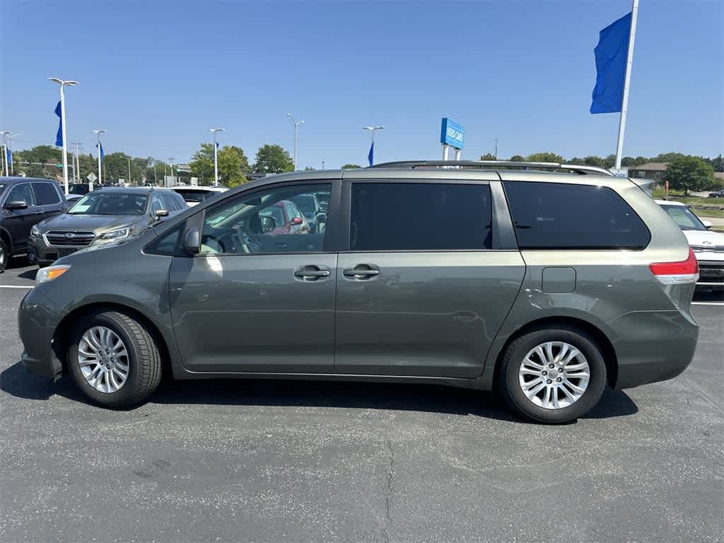 Used 2011 Toyota Sienna XLE with VIN 5TDYK3DC8BS154118 for sale in Waukesha, WI