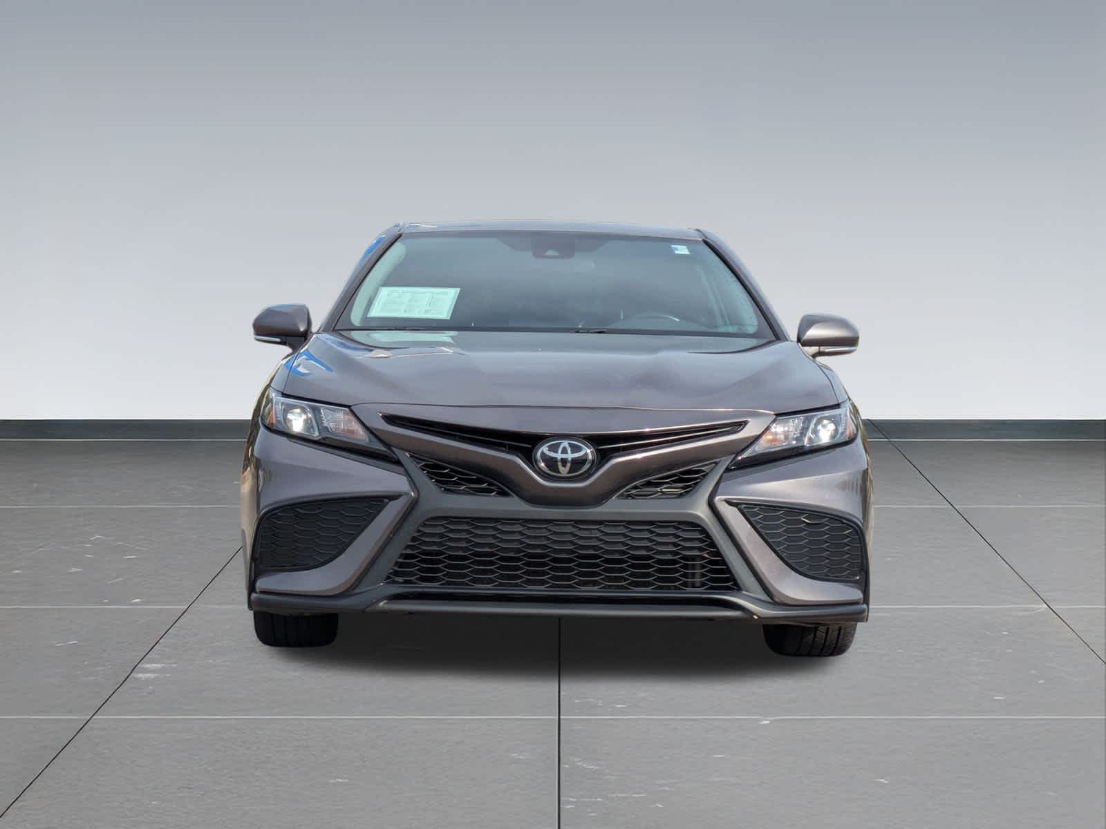 Thumbnail: 2023 Toyota Camry - 9