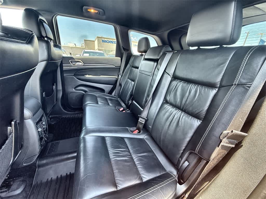 Thumbnail: 2015 Jeep Grand Cherokee - 18