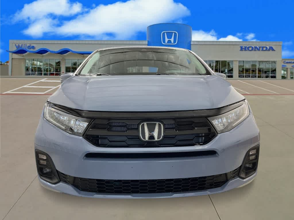Thumbnail: 2026 Honda Odyssey - 10