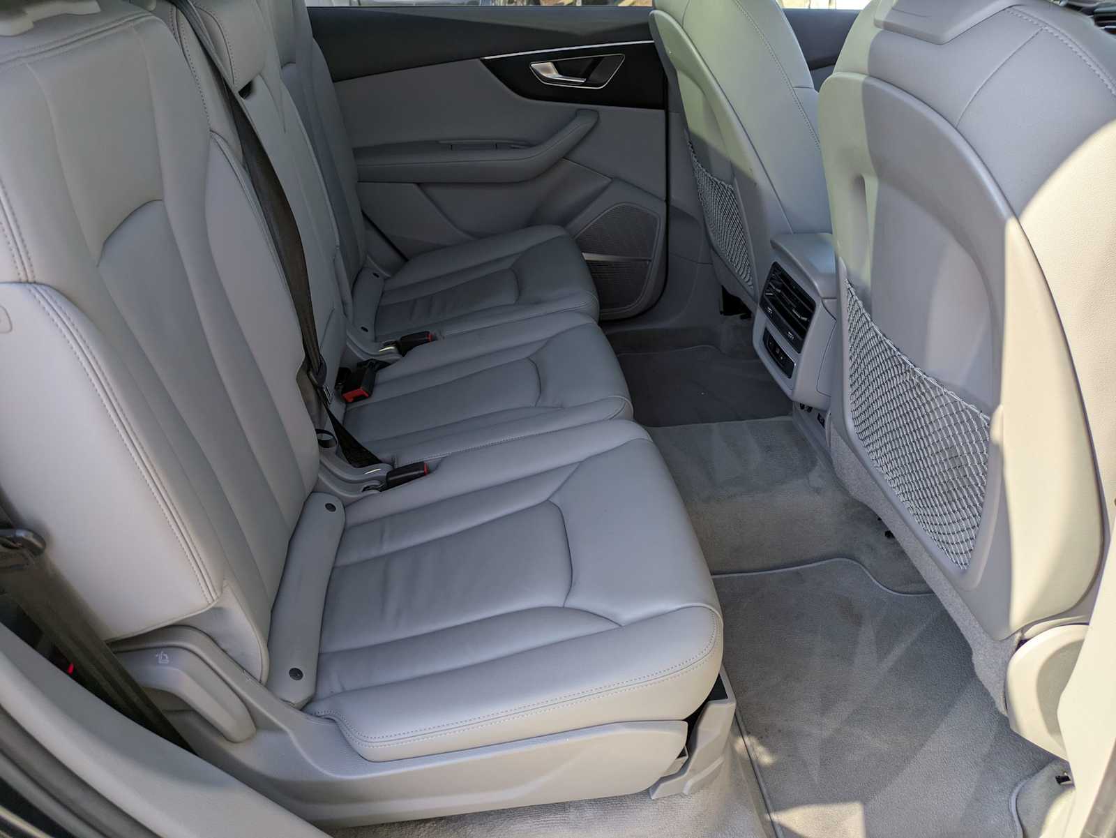 Thumbnail: 2023 Audi Q7 - 20