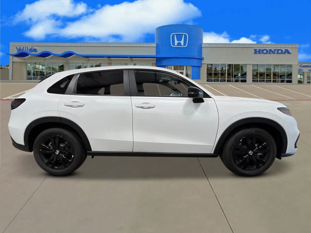 Thumbnail: 2027 Honda HR-V - 8