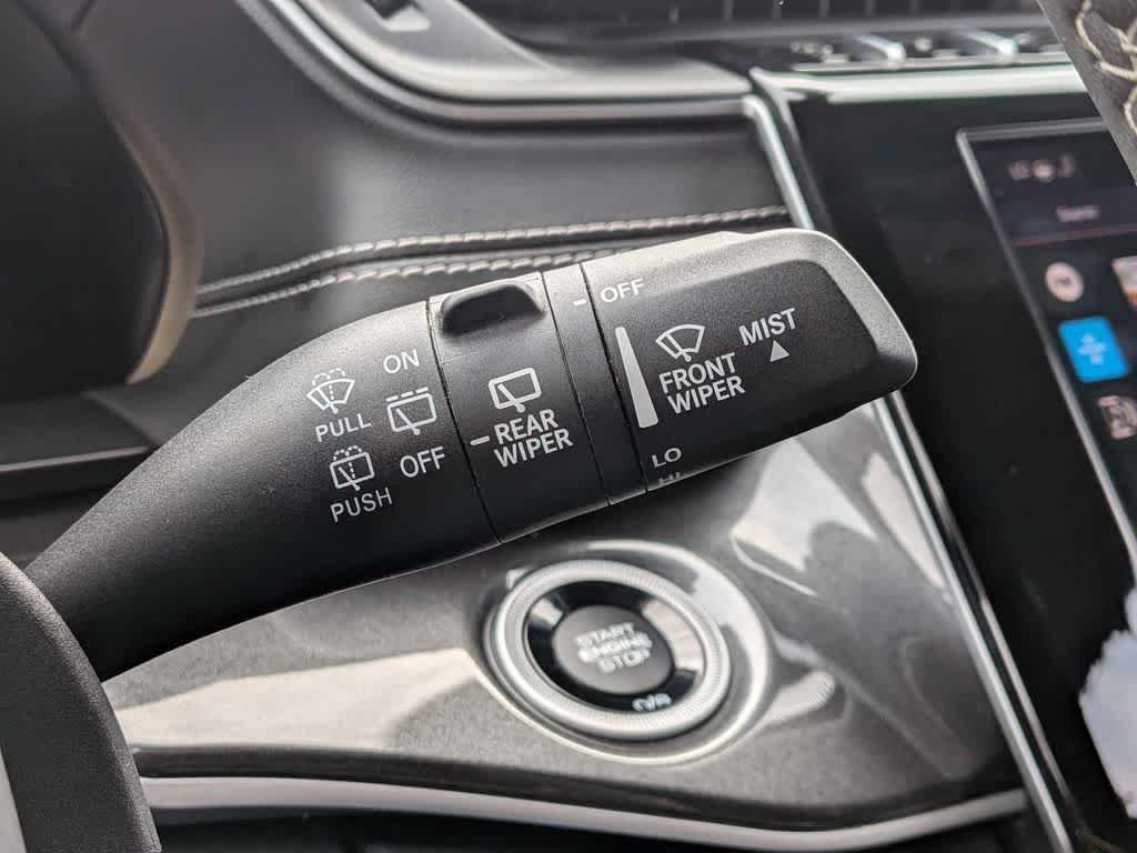 2023 Jeep Grand Cherokee Altitude - Photo 24