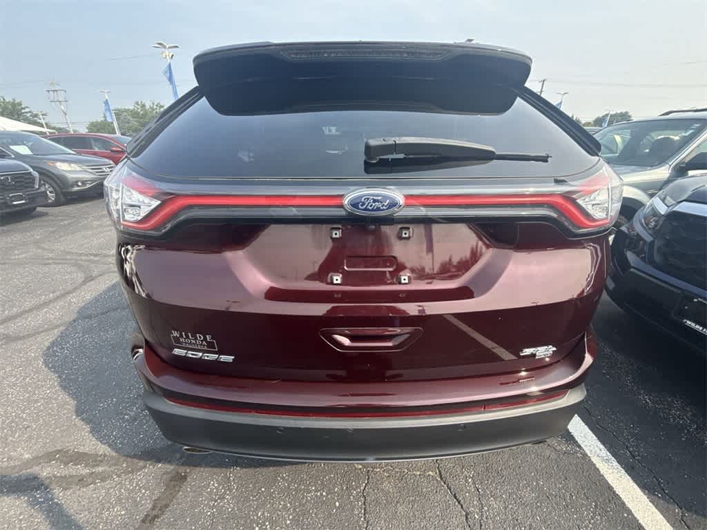 Thumbnail: 2018 Ford Edge - 12