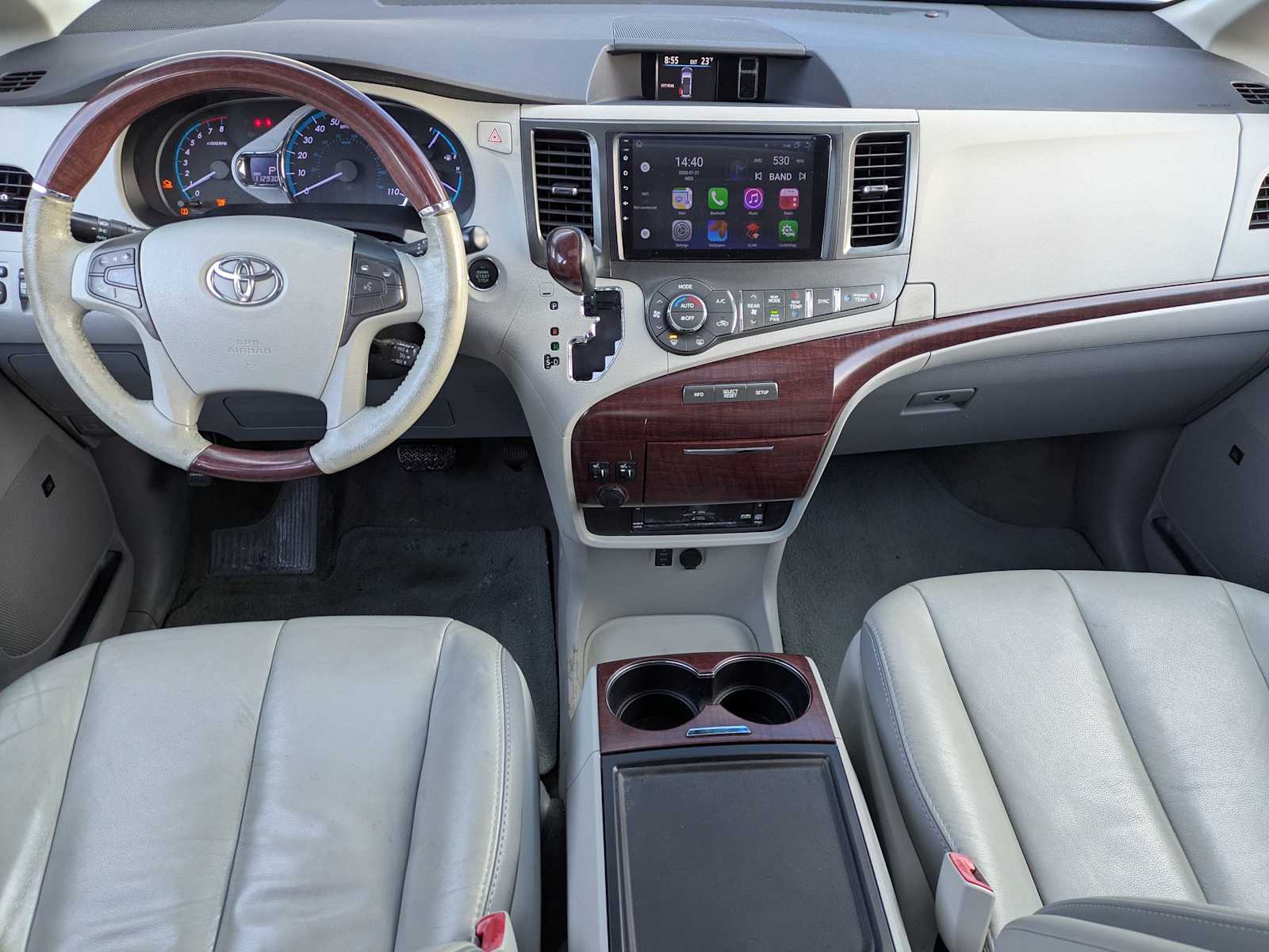 Thumbnail: 2012 Toyota Sienna - 14