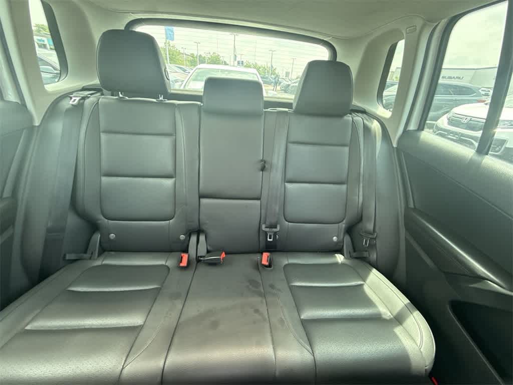 Thumbnail: 2014 Volkswagen Tiguan - 19
