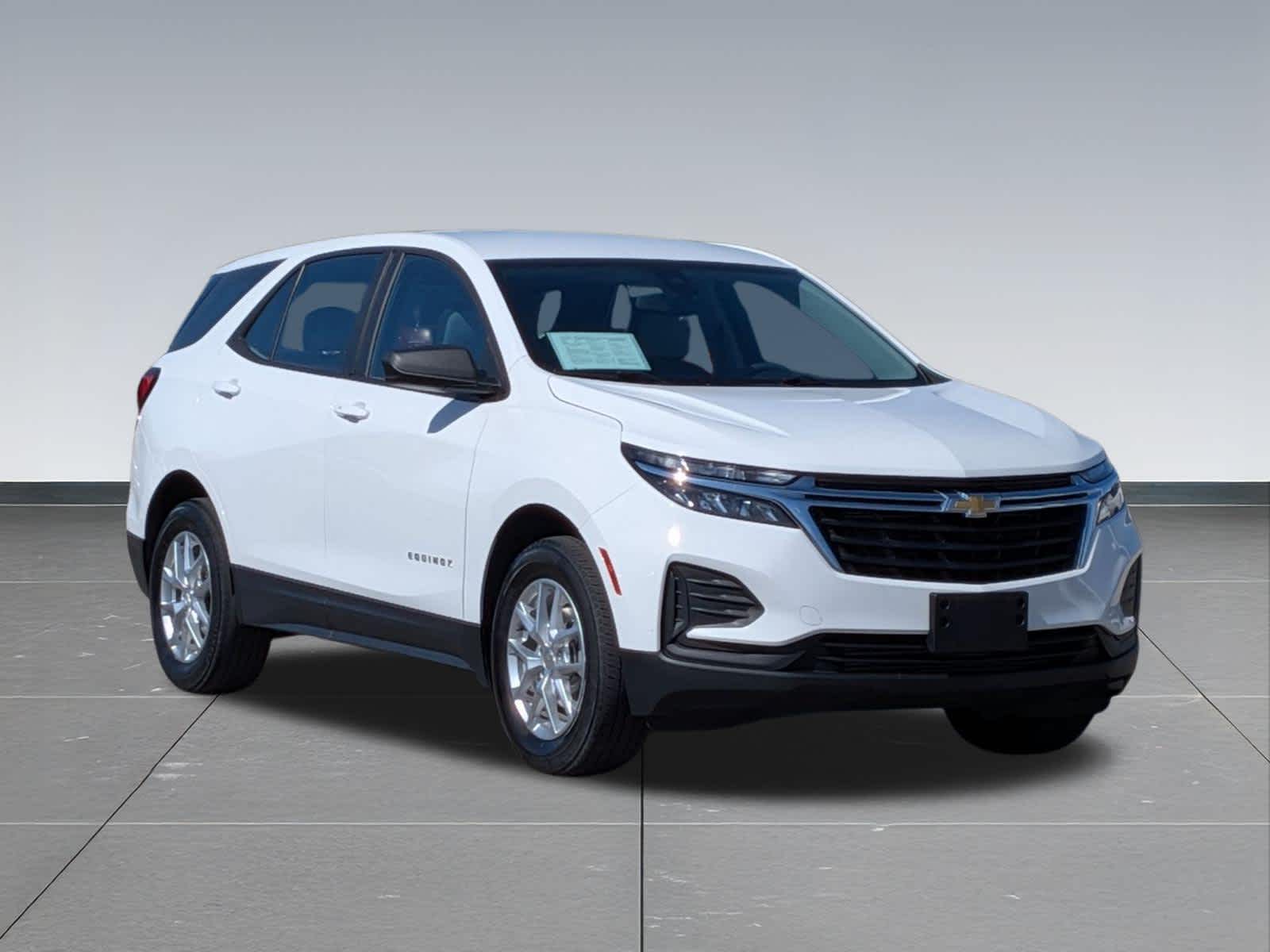 Thumbnail: 2022 Chevrolet Equinox - 6