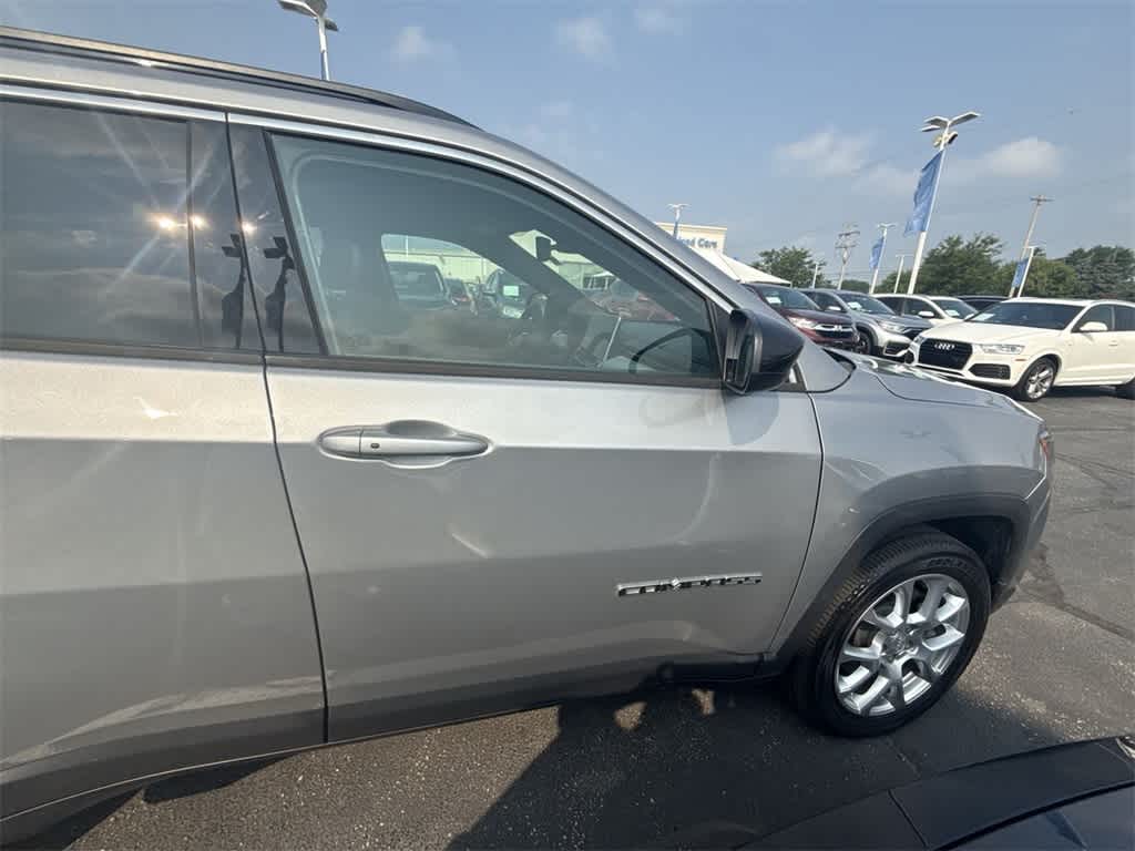 Thumbnail: 2023 Jeep Compass - 8