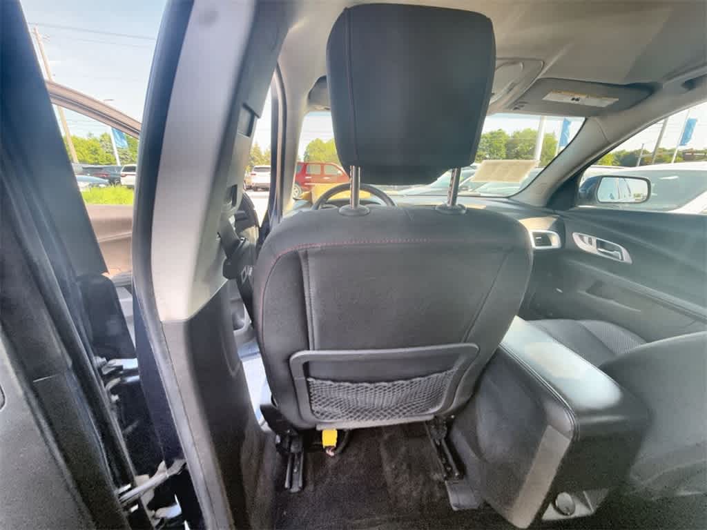 Thumbnail: 2016 Chevrolet Equinox - 17