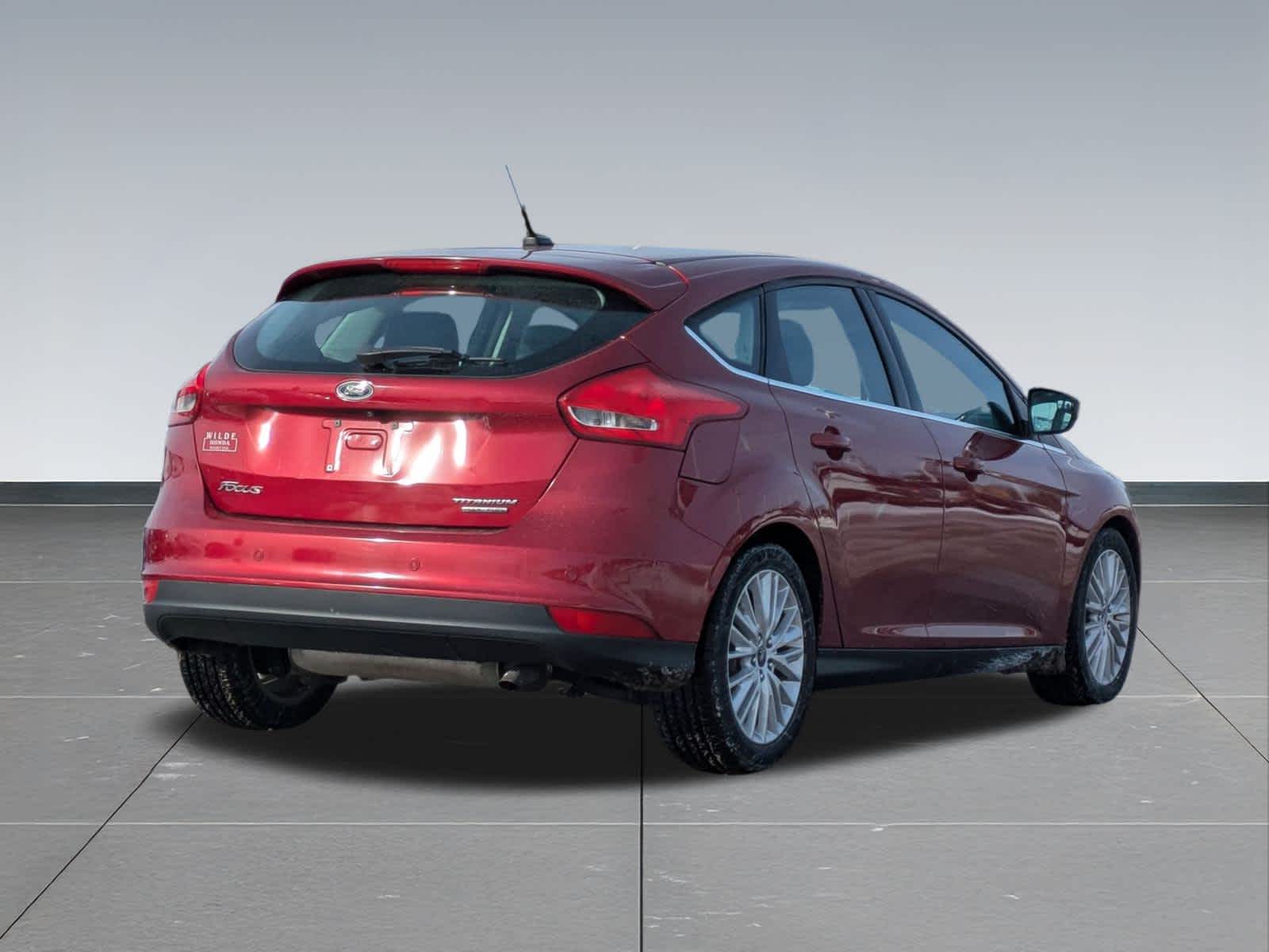 Thumbnail: 2016 Ford Focus - 6