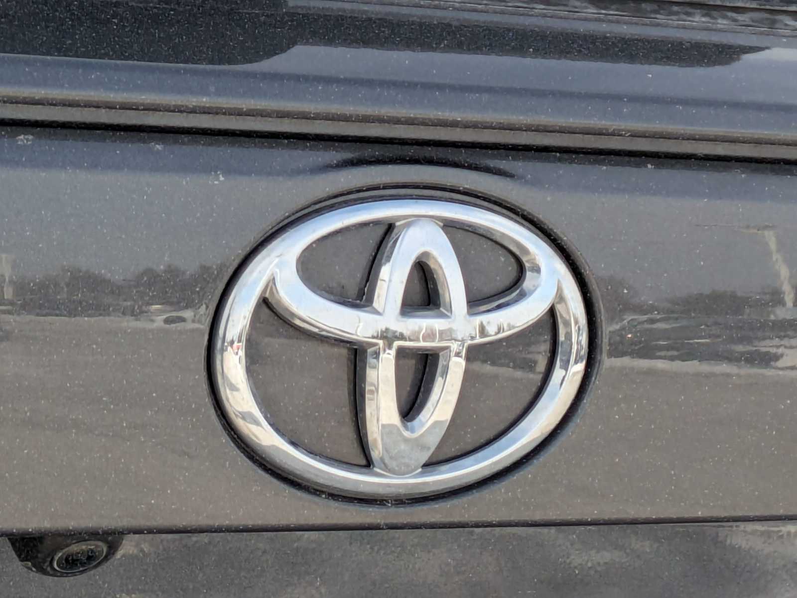 Thumbnail: 2020 Toyota RAV4 - 11