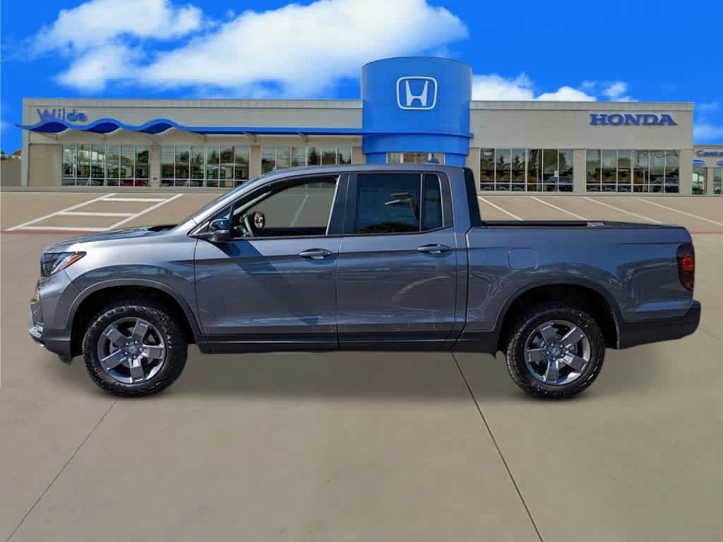 2026 Honda Ridgeline TrailSport photo 2
