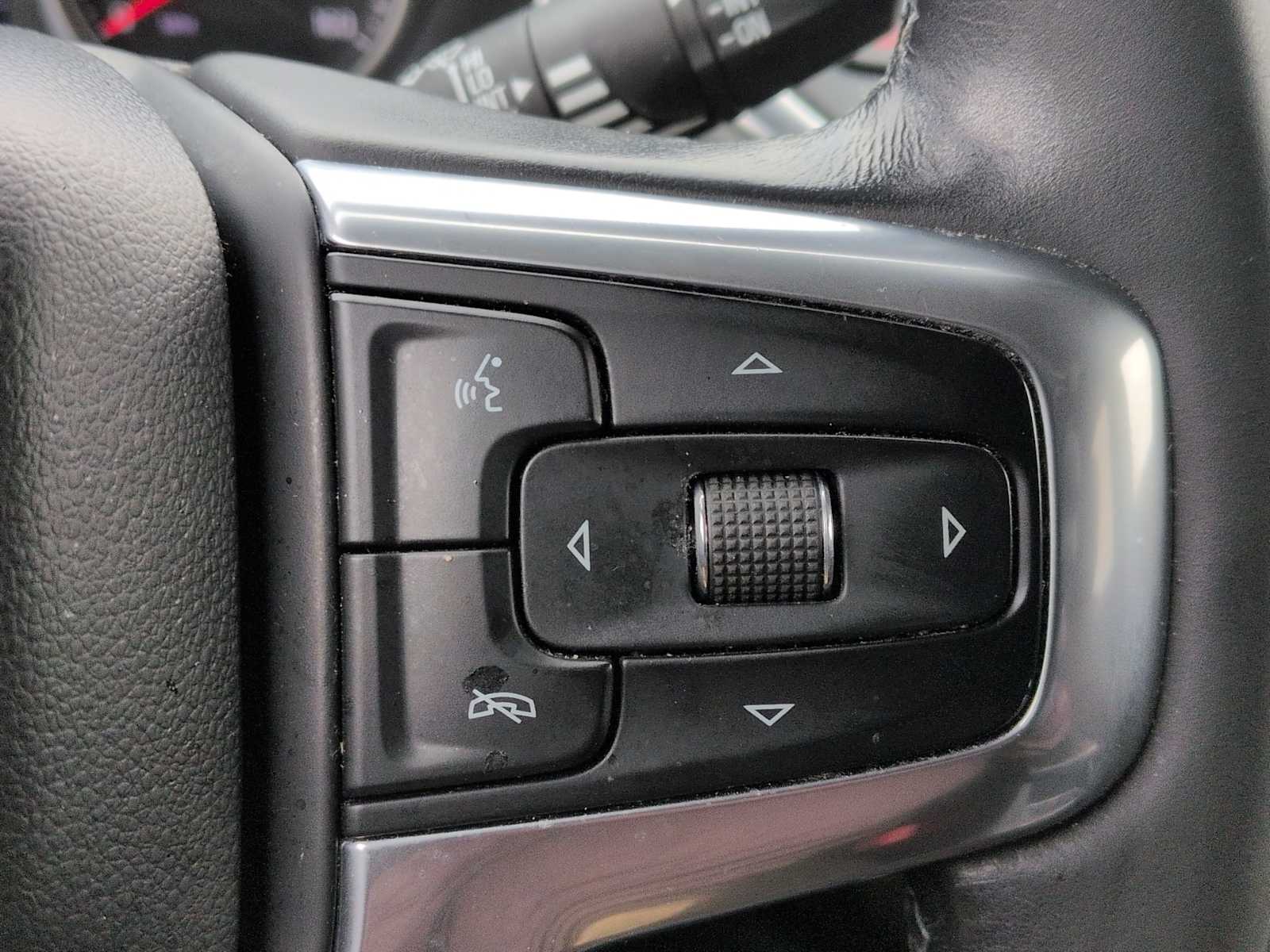 Thumbnail: 2019 Chevrolet Blazer - 24