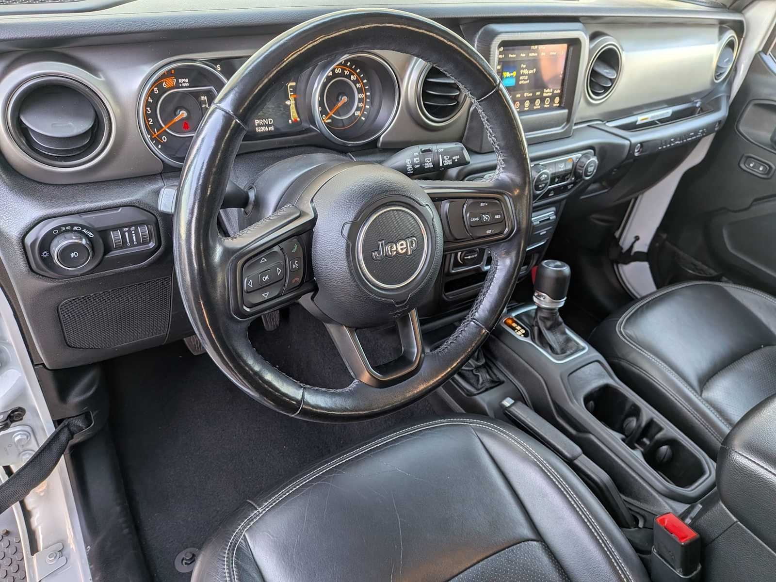 Thumbnail: 2021 Jeep Wrangler - 14