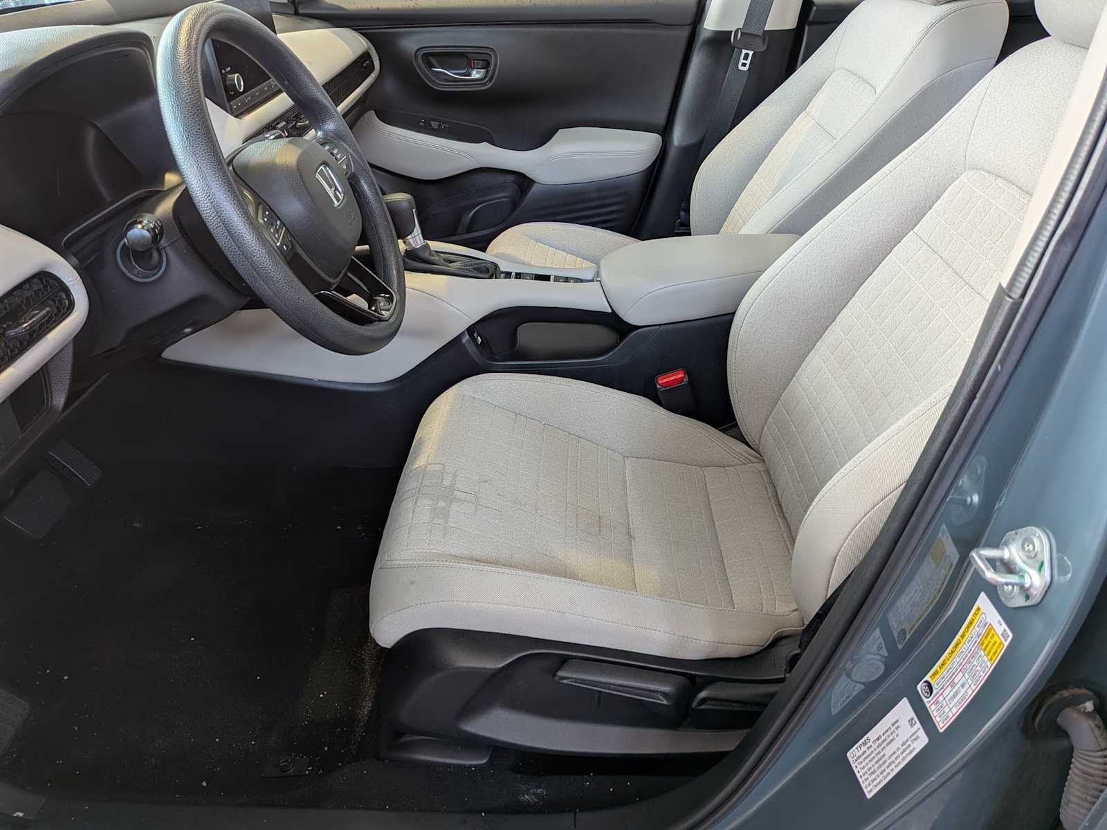 Thumbnail: 2023 Honda HR-V - 15