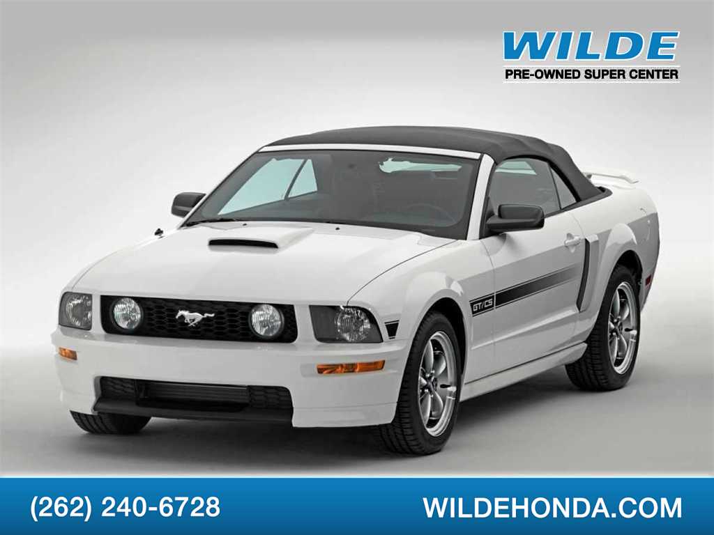2009 Ford Mustang  -
                  Waukesha, WI