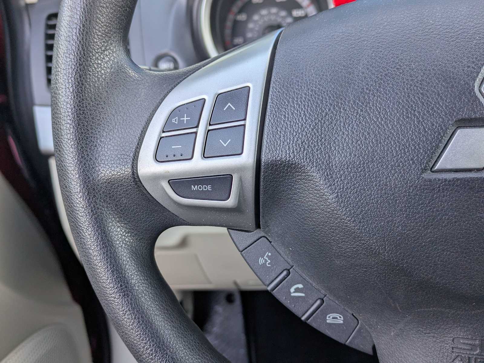 Thumbnail: 2008 Mitsubishi Lancer - 21