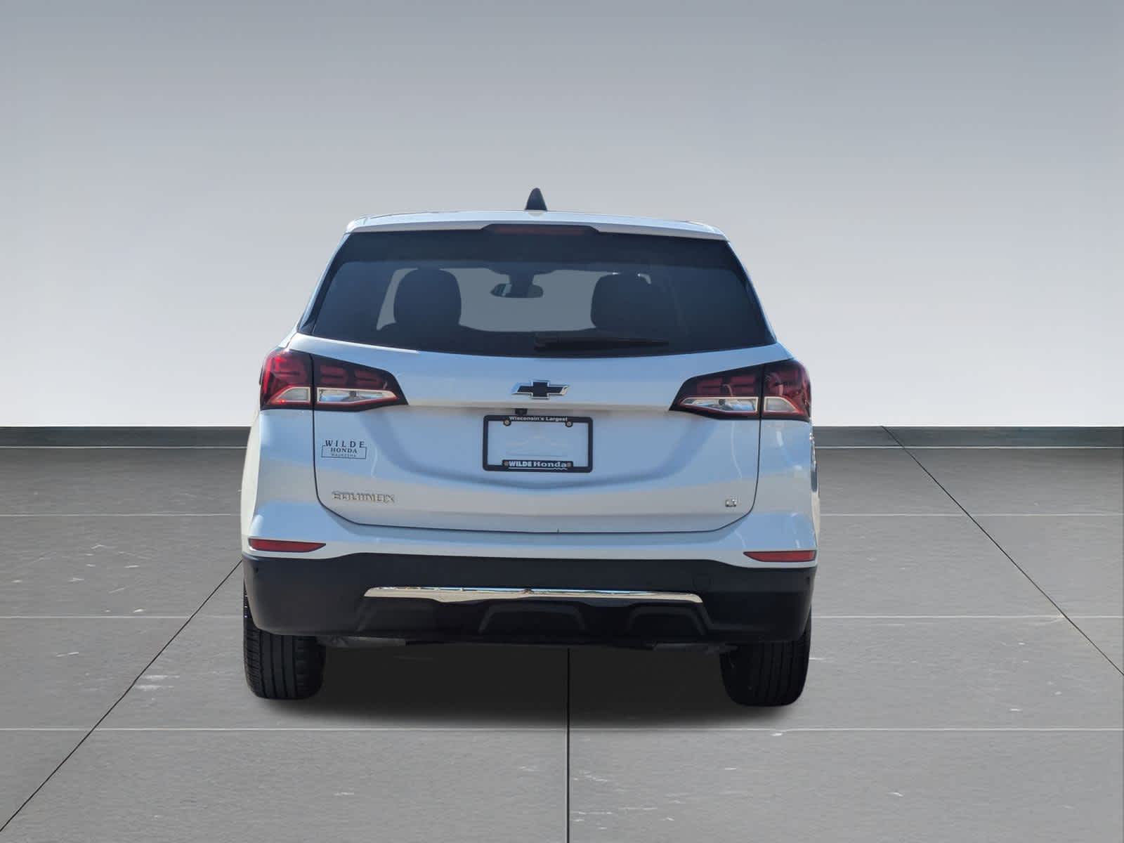 Thumbnail: 2022 Chevrolet Equinox - 5
