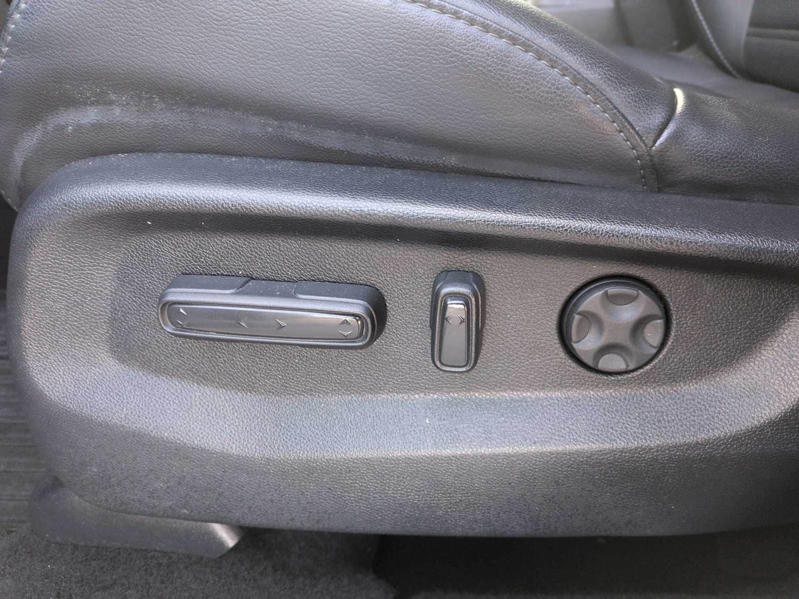 Thumbnail: 2019 Honda CR-V - 15