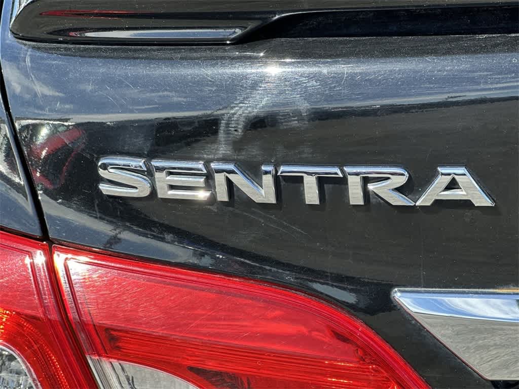 2018 Nissan Sentra SR 10