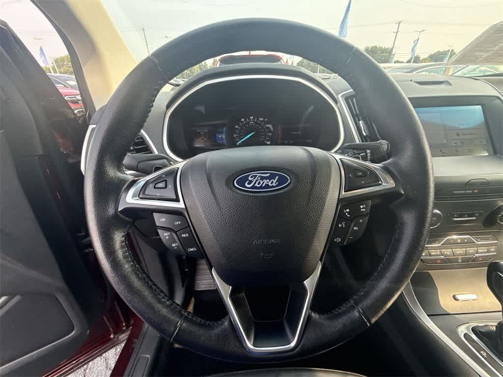 Thumbnail: 2018 Ford Edge - 22